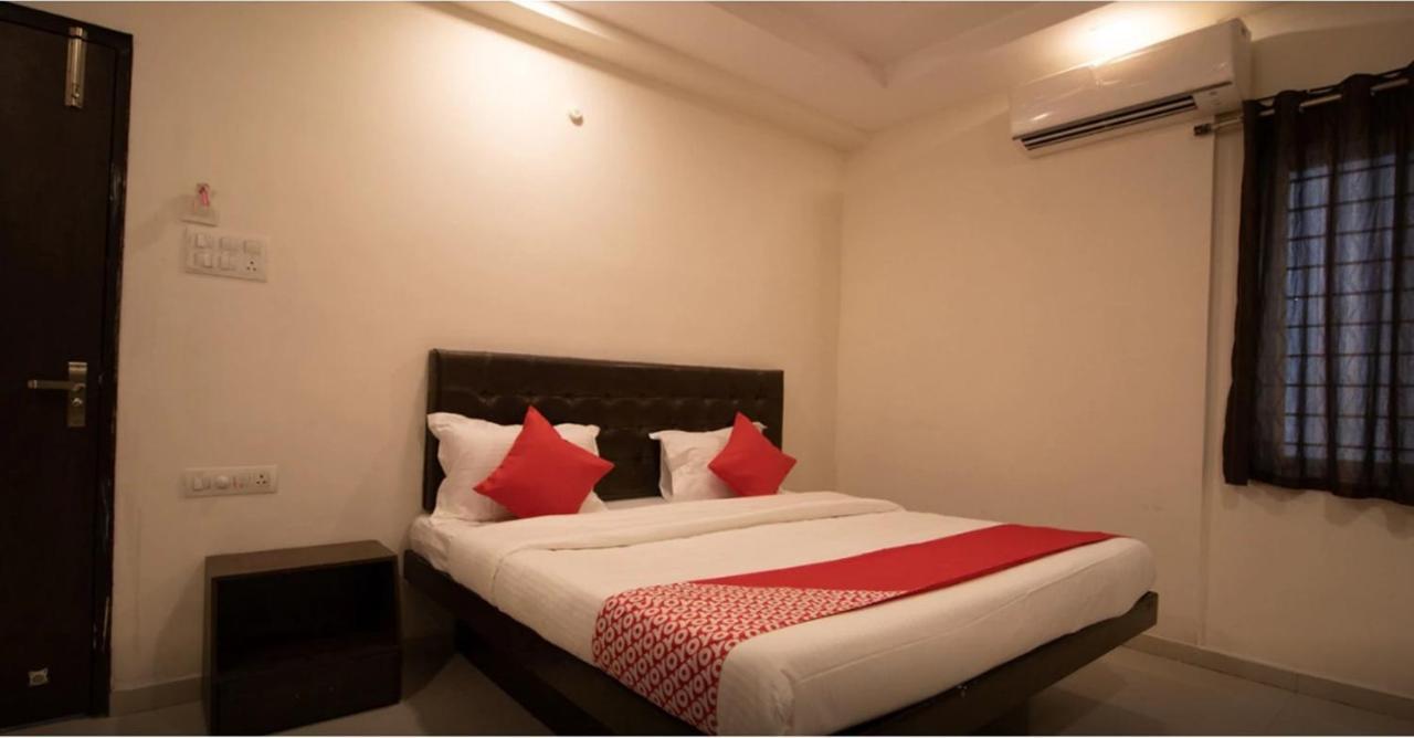 Jenus Hotel-Sindhi Camp Джайпур Екстериор снимка